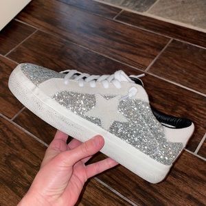 Brand New Vintage Havana Silver Glitter Sneakers
